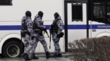 Кремлевская пропаганда ругает "режим Алиева" – за возмущение из-за смерти двух азербайджанцев от рук полиции в Екатеринбурге 