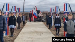 Открытие "аллеи памяти" в забайкальском Татаурово, октябрь 2025 год