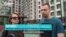 "Думаю, что необходимо выезжать". В Киеве готовят новые правила безопасности. Что об этом думают местные жители?
