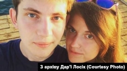 Игорь Лосик с женой Дарьей