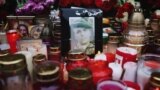 Belarus - People honor memory of Raman Bandrenka who died in Minsk on November 12 after being beaten by unknown people and taken to the police, The so called Yard of Changes near the house where Bandarenka lived, Carviakova Street, Minsk, 13Nov2020