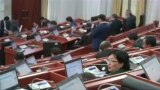 Референдум по изменениям в констиции Кыргызстана проходит 11 декабря