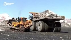 Парламент Кыргызстана одобрил законопроект, которым на руднике Кумтор может быть введено внешнее управление