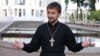 Blogging For God: Belarusian Priest Makes YouTube His Pulpit