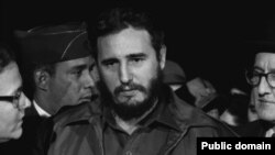 Жизнь Фиделя Кастро в фотографиях