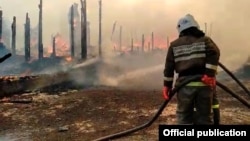 Пожар в поселке Яицкое Самарской области, фото: МЧС по Самарской области