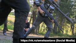 Военная подготовка в лагере "Богатырская застава", 2026. Фото https://vk.ru/omskzastava
