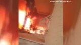 Житель Греции снял бушующие рядом с его домом лесные пожары