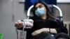 В России говорят о нехватке донорской крови. Так ли это и действительно ли связано с вакцинацией?