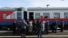 Узбекистан организует четыре железнодорожных рейса для застрявших в России мигрантов