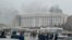 Kazakhstan – The city hall of Almaty is on fire. Almaty, 5 January 2022