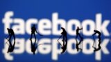 "Утечка данных" Facebook: кто такие Cambridge Analytica и причем здесь Трамп с Россией