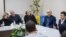 Зеленский на встрече с родственниками украинцев, погибших в катастрофе самолета