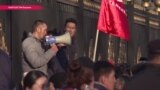 В Бишкеке прошла акция протеста против ареста лидера оппозиции Текебаева