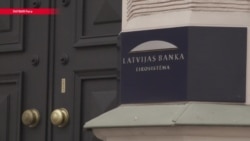 Два уголовных дела на главного банкира. В чем подозревают руководителя ЦБ Латвии