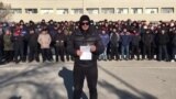 "Только работа! Нам лишнего ничего не нужно!" В Казахстане снова начались забастовки