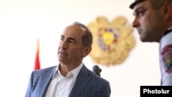 Роберт Кочарян в зале суда в Ереване