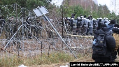 К чему снится забор из колючей проволоки