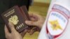 Мигранты из Таджикистана больше не стремятся получать гражданство РФ: причина – война в Украине