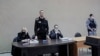 Навальный заявил на судебном процессе, что не боится "ни этого суда, ни ФСБ, ни прокуратуру, ни химическое оружие"