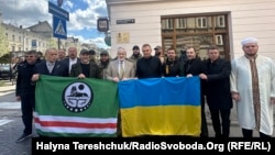 Открытие памятной доски во Львове в честь Джохара Дудаева, апрель 2026 года