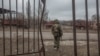 "Российские войска? Да они там всегда были". Что происходит на Донбассе по состоянию на 23 февраля
