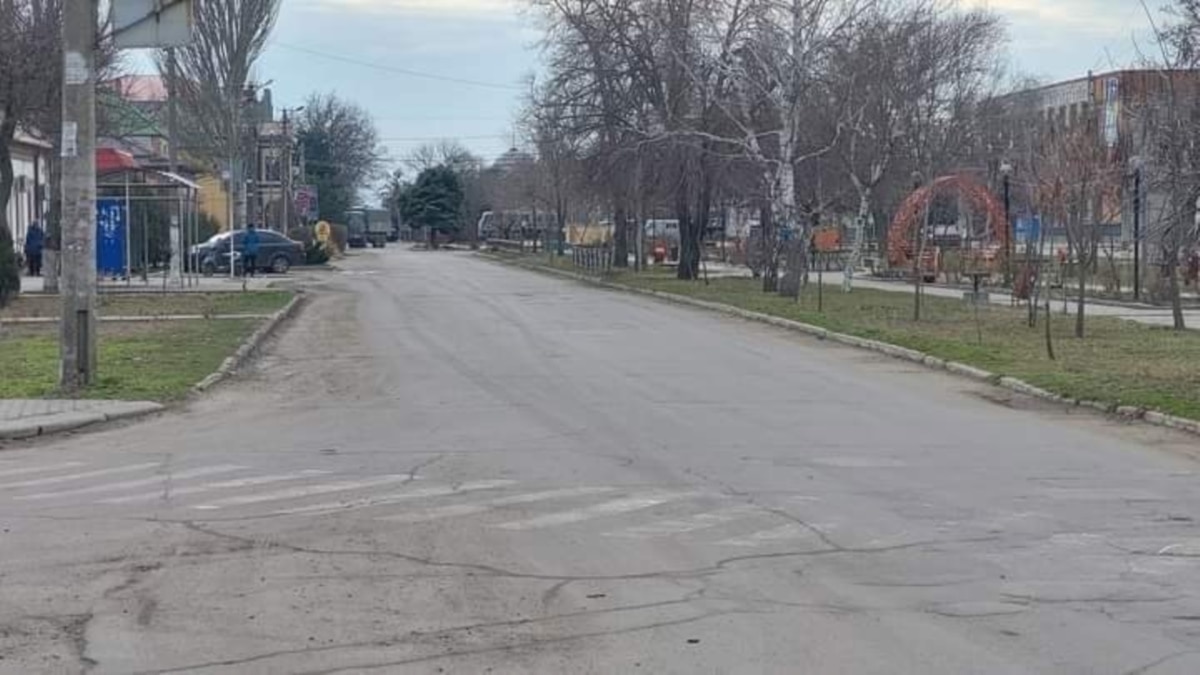 Геническ херсонская. Геническ война. Обстановка в городе Геническ. Г.Геническ Херсонская область. Геническ Военная часть.