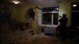 Здание детского сада в Станице Луганской Луганской области после обстрела 17 февраля 2022 года. Фото: Reuters