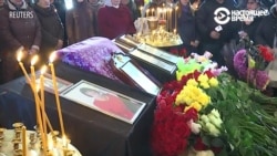 В Кемерове похоронили 13 погибших при пожаре в торговом центре