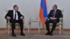 Российские министры Лавров и Шойгу встретились с премьером Армении Пашиняном