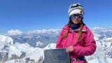 Альпинистку из России Наталью Наговицыну не могут эвакуировать с пика Победы в Кыргызстане