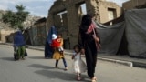 От чего девочки и женщины бегут из Афганистана