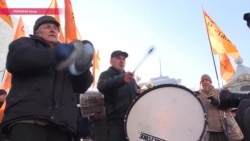 "Два месяца нас никто не замечал" - в центре Киева проходят акции протеста