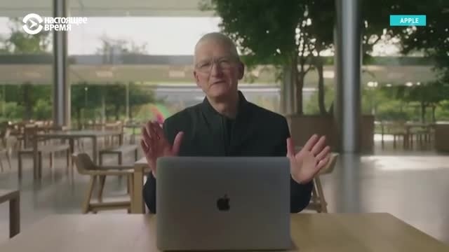 Гендиректор Apple Тим Кук объявил о своей отставке. Кто его сменит и какие проблемы ему предстоит решать