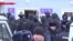 В Томске силовики разогнали очередь к миграционному центру