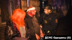 Эвакуированные жители Одессы, 24 апреля 2026 года. Фото ДСНС Одещины