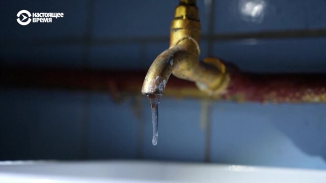 "Никуда мы не денемся, выживем". В Киеве более тысячи многоэтажек остаются без отопления