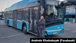 Анжела Холодняк на работе