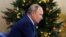 Путин подписал более 10 репрессивных законов. Вот самые главные