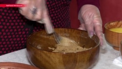 Как создаются киргизские ремесленные конфеты из пшеницы