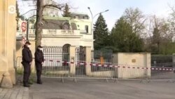 Чехия высылает почти всех дипломатов РФ. Вечер с Ириной Ромалийской