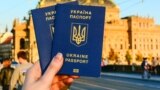 Беспаспортный, бездомный, безработный: истории украинцев, которые живут без документов