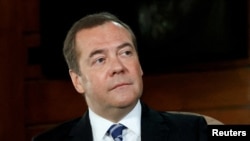 Дмитрий Медведев 