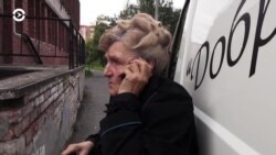 Неизвестная Россия: "Доброта" на колесах. 80-летняя блокадница помогает землякам