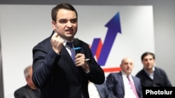 Нарек Карапетян