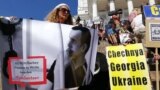Активист рассказал, что пограничники отняли у него плакат в поддержку Сенцова