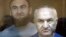 Бывший сенатор Рауф Арашуков с отцом Раулем Арашуковым в зале суда