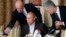 Евгений Пригожин во время одного из "кремлевских" обедов, с президентом РФ Владимиром Путиным