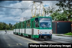 Трамвай в Кошице, который водит Виталия Шукаль