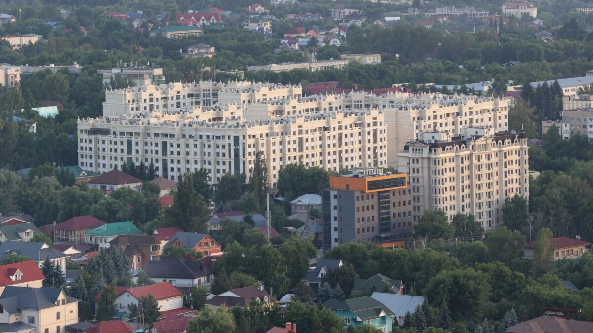 В Алматы продолжают застраивать предгорье – несмотря на опасность селей и  оползней